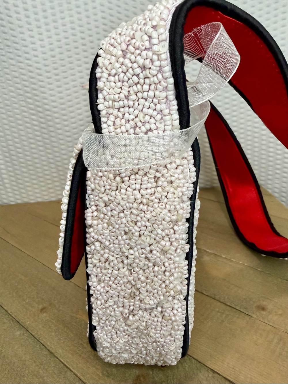 Viral Beaded Ladybug Shoulder Bag!! - Picture 2 of 9